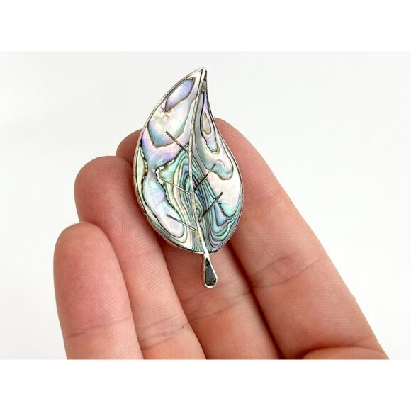 Leaf Shaped Beto of Taxco Abalone Shell Inlay Vintage Sterling Silver Brooch - Picture 5 of 10
